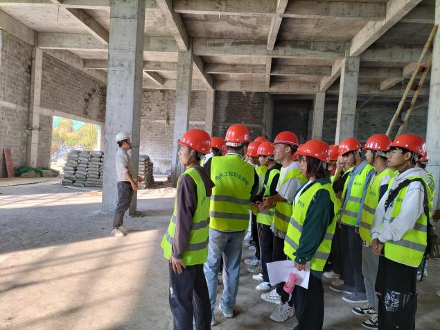 建筑工程学院教学工作简报(图2) 建筑工程学院教学工作简报(图2)